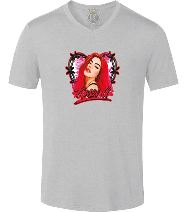 Polera Karol G - Bichota - Colombiana - V - Estampaking - Imagen 5