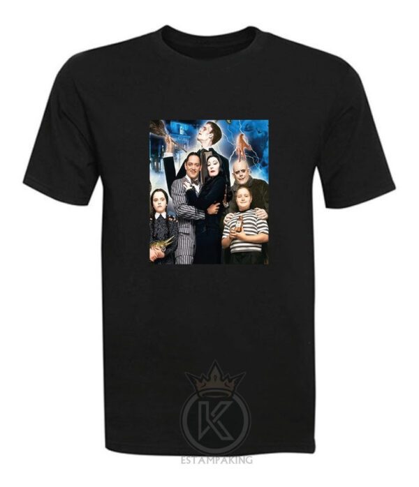 Polera Familia Addams - Locos - Merlina - Estampaking - Imagen 3